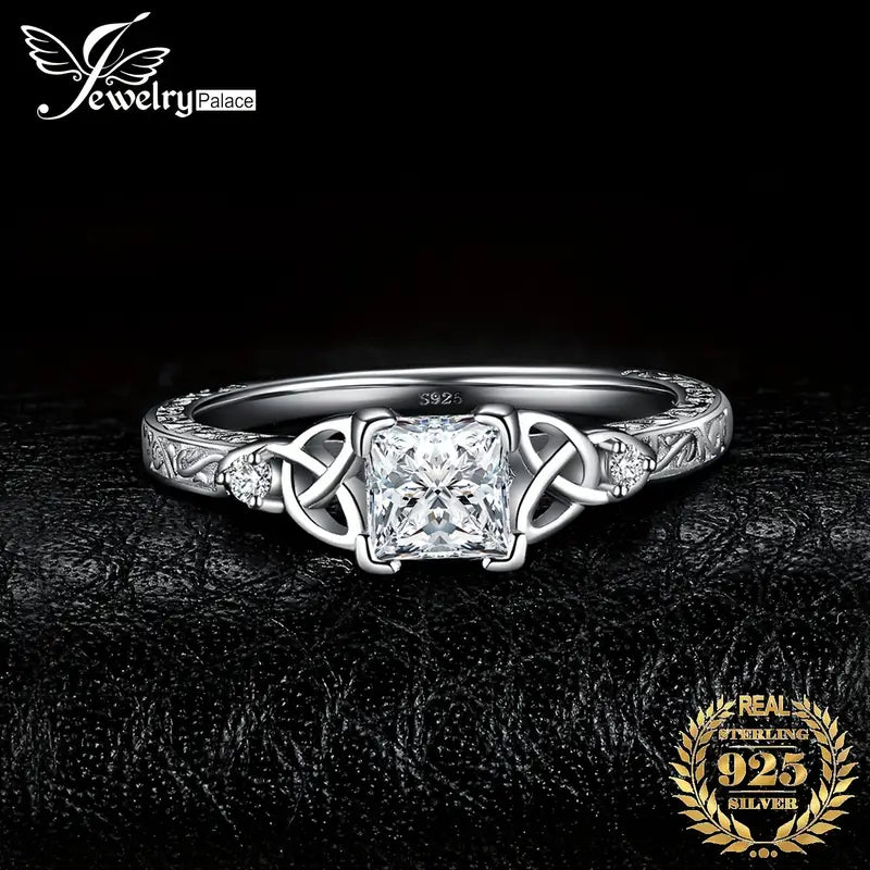 AURELIA™ PRINCESS CUT ENGAGEMENT RING