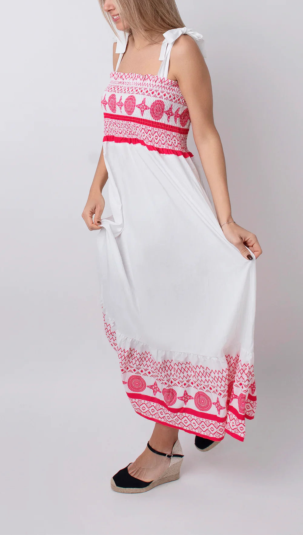 AMOURÉ™ – SWEET CASUAL DRESS WITH PRINT, RUCHING, SQUARE NECKLINE & STRAPS