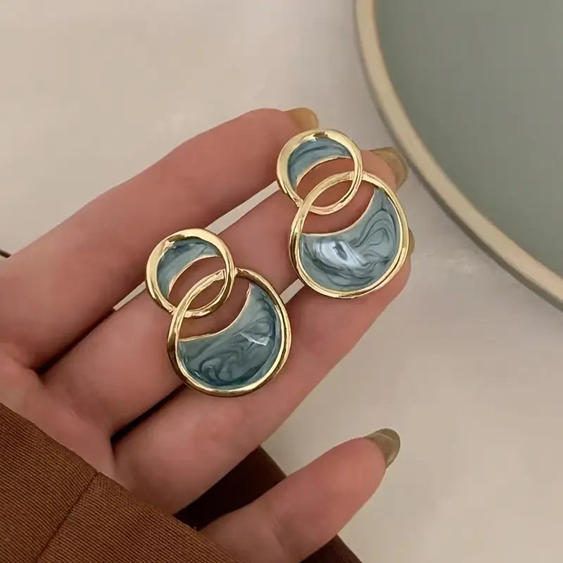 ISLA™ CIRCLE PENDANT EARRINGS