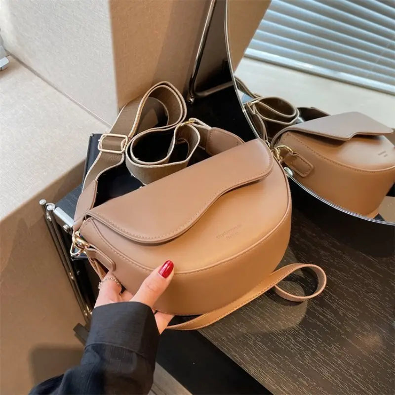 ELEANOR™ VINTAGE SOLID COLOR SADDLE BAG