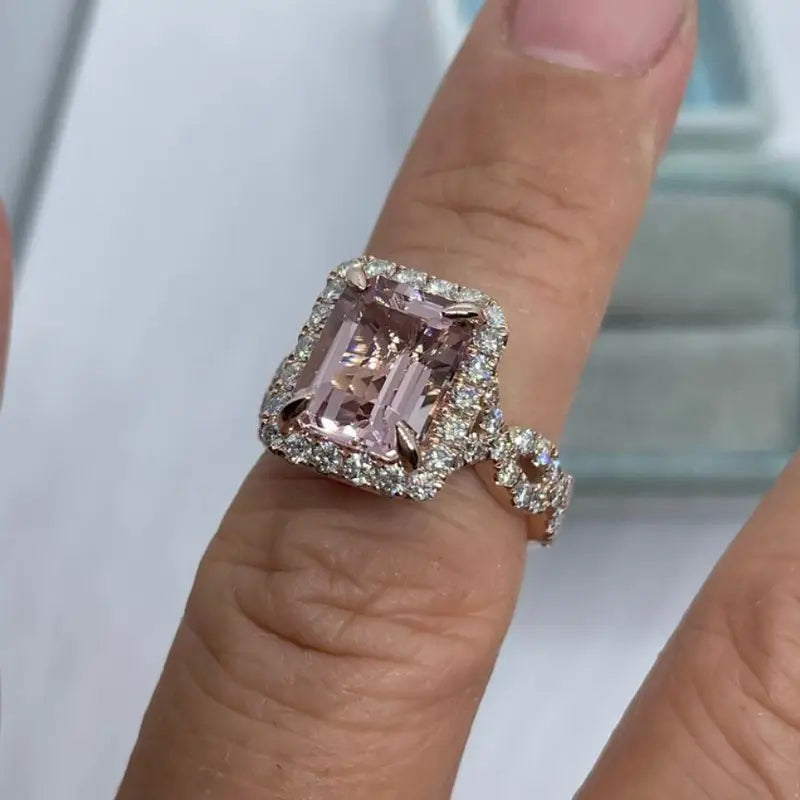 BELLARA™ CLASSIC WEDDING BAND