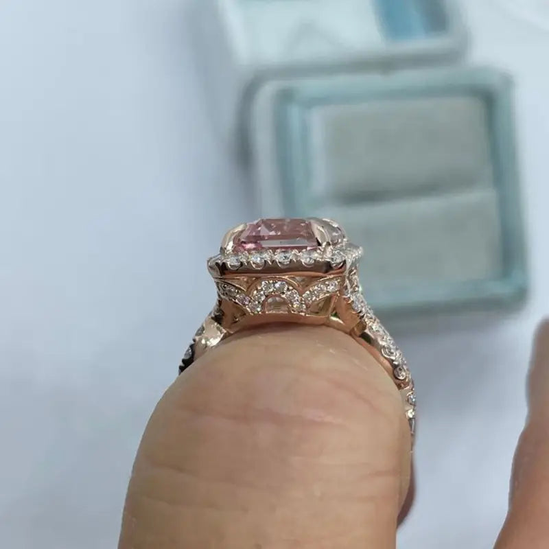 BELLARA™ CLASSIC WEDDING BAND