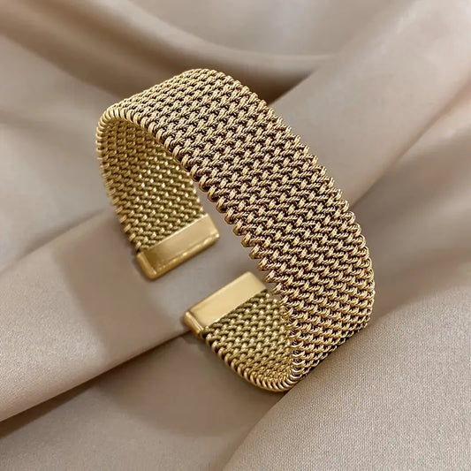 PENELOPE™ WIDE VINTAGE BRACELET