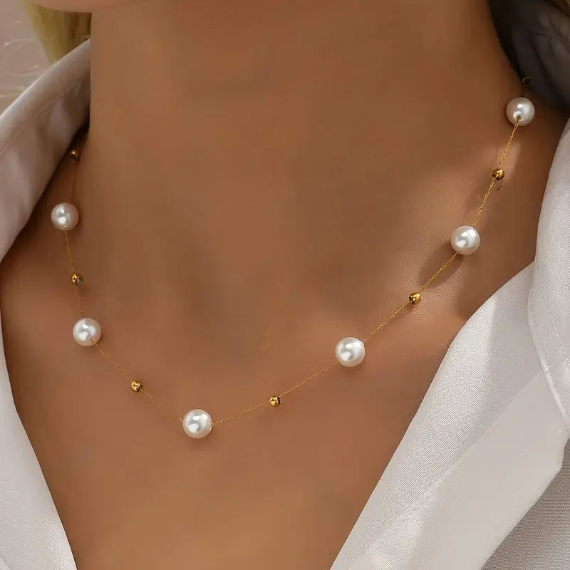 ALINA™ GOLDEN-PLATED PEARL NECKLACE