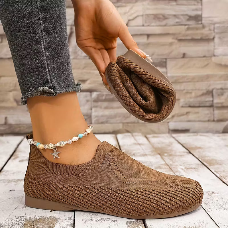VINE | ULTRA-FLEX WOVEN ROUND-TOE FLAT LOAFERS