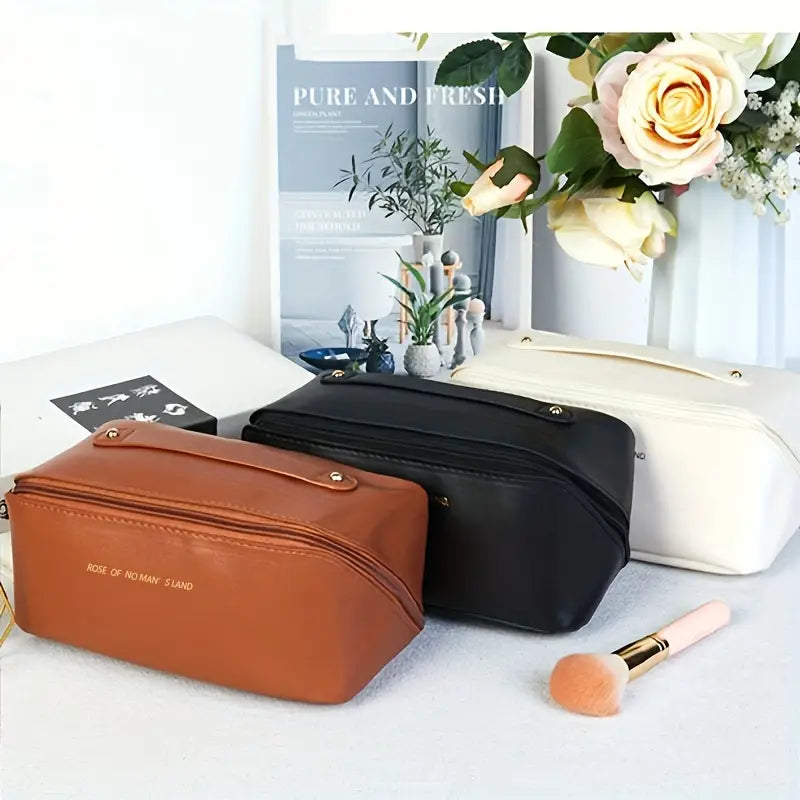 STELLA™ TRAVEL MAKEUP BAG
