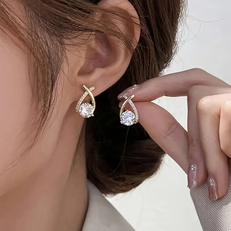 DAHLIA™ TWISTED TEARDROP EARRINGS