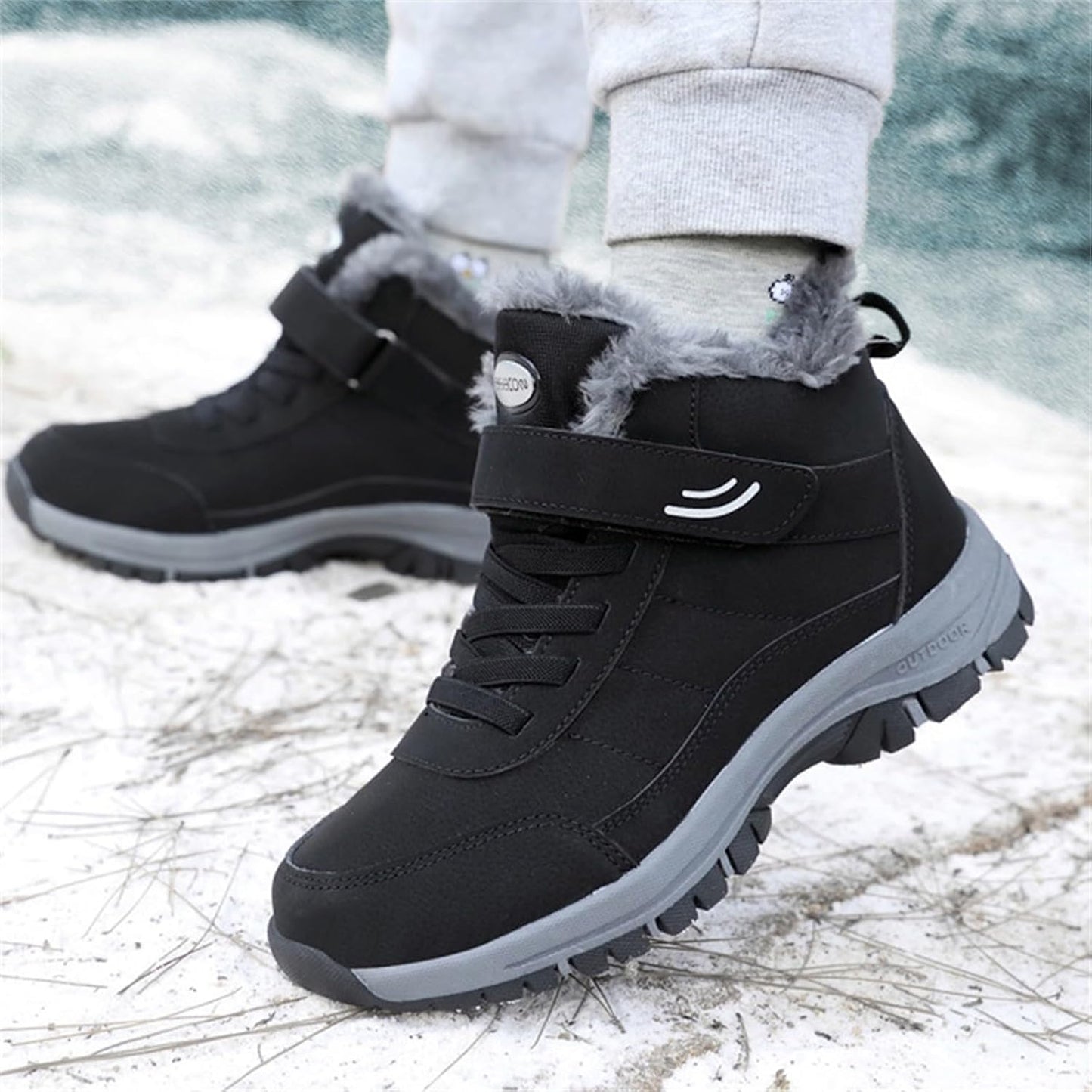 ELARÉNE™ Arctic Plush Sneakers