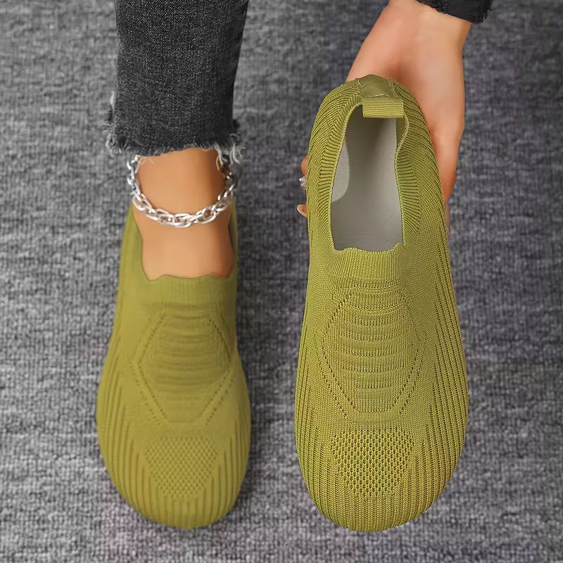 VINE | ULTRA-FLEX WOVEN ROUND-TOE FLAT LOAFERS