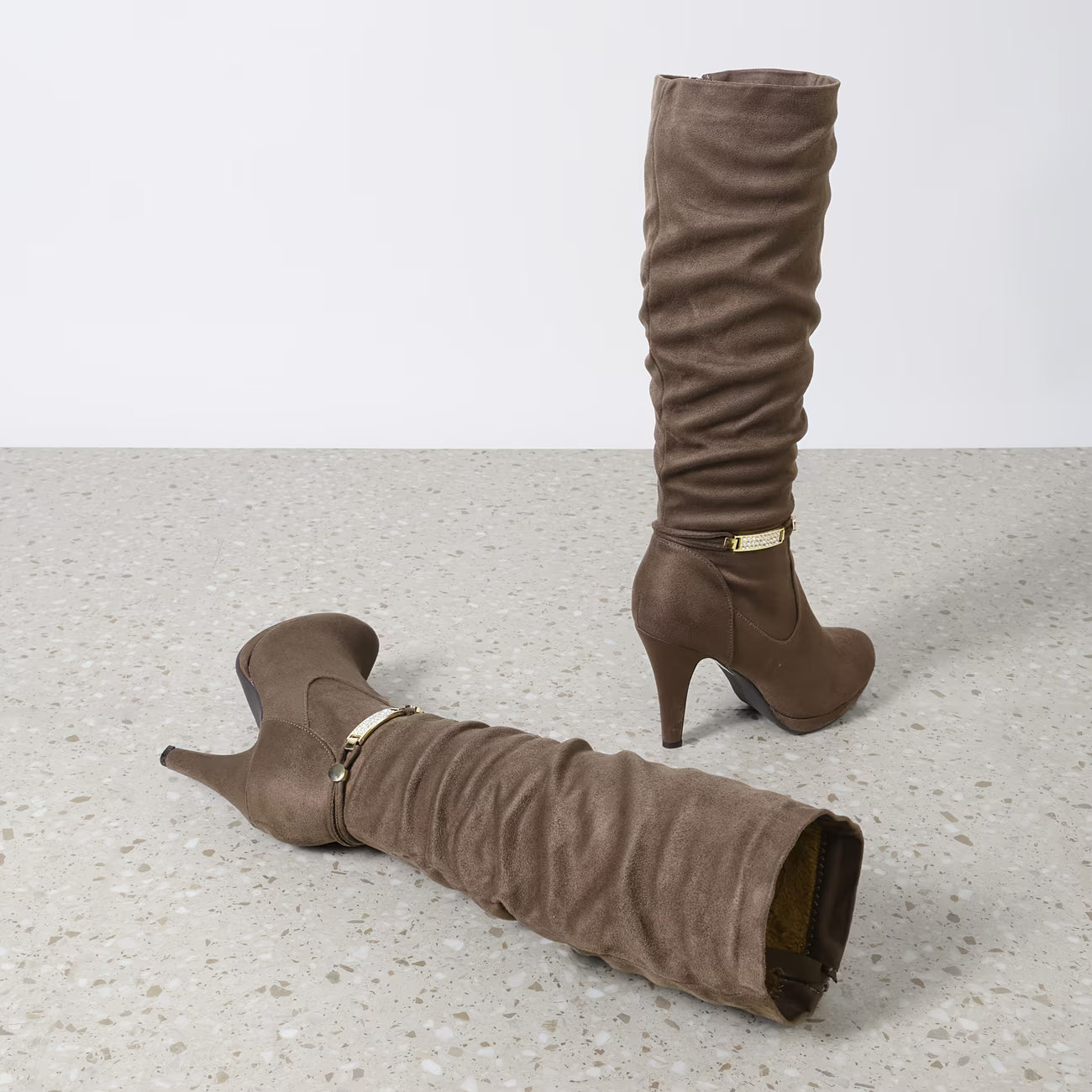 ISABELLA™ KNEE-HIGH PLATFORM HEEL BOOTS