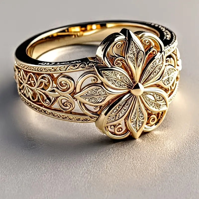 ZARIA™ VINTAGE FLORAL RING